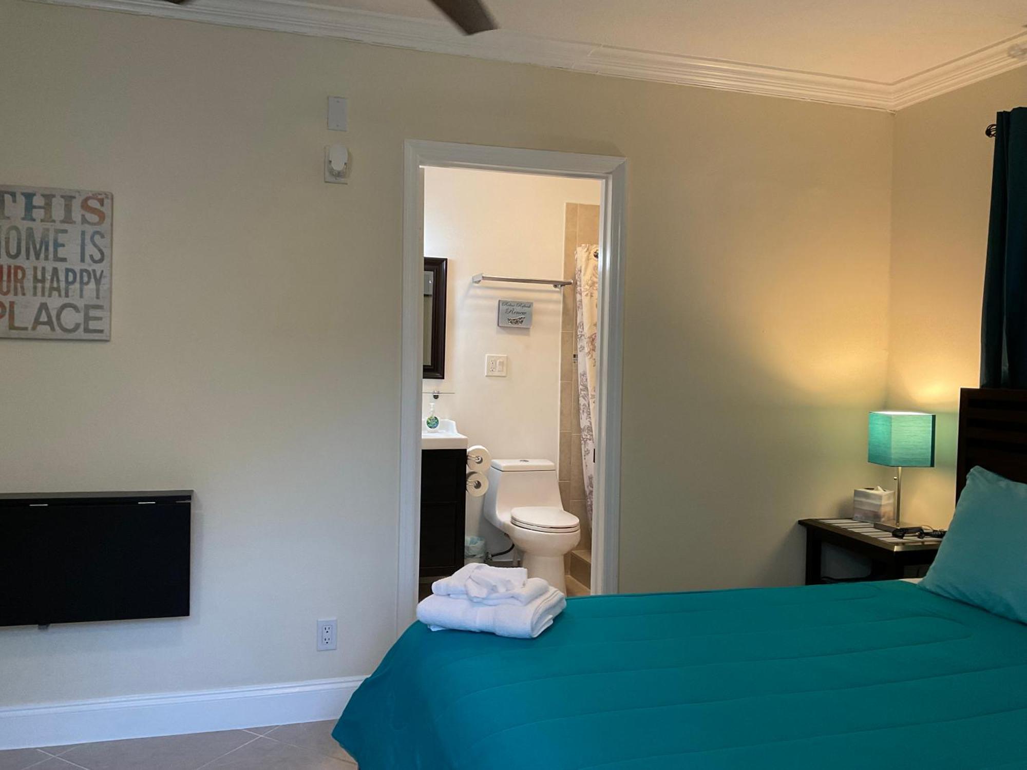 Cozy Guest Room Pompano Beach Bagian luar foto