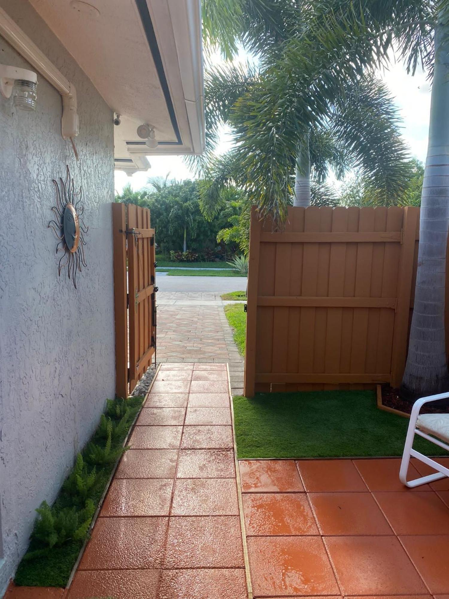 Cozy Guest Room Pompano Beach Bagian luar foto